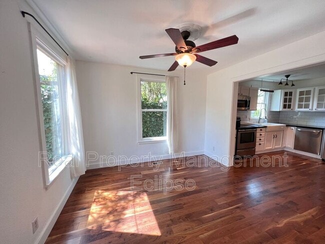 Photo - 5036 25th Ave SW