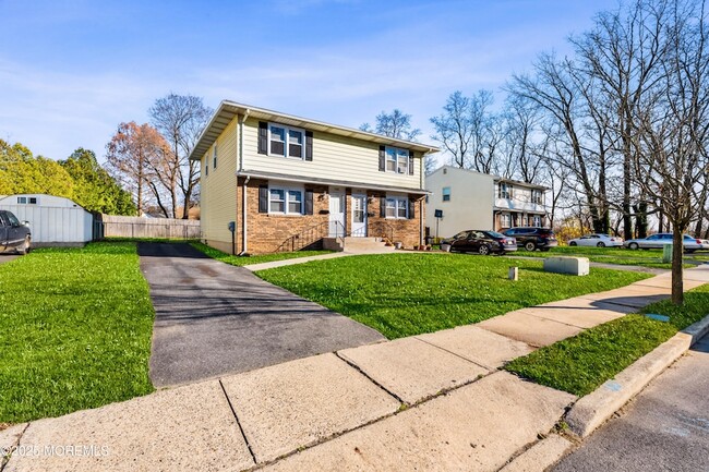 Photo - 144 New Cedar Ln