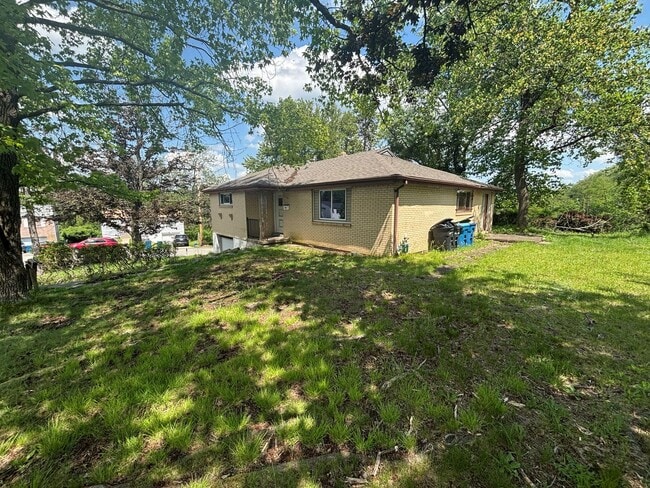 Photo - Jump into June and Own Your Own Home with our Summer Savings Spectacular!! - Lease-to-Own Opportu...
