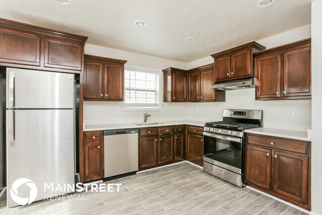 Photo - 210 Makenna Dr