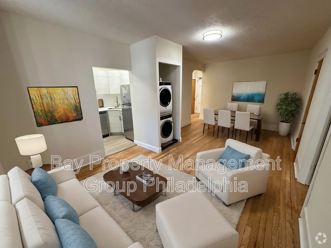 Building Photo - 2809 W Queen Ln Unit Apt 108