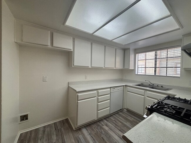 Photo - Orange Grove, 1232-1234 Unit 1232  #101