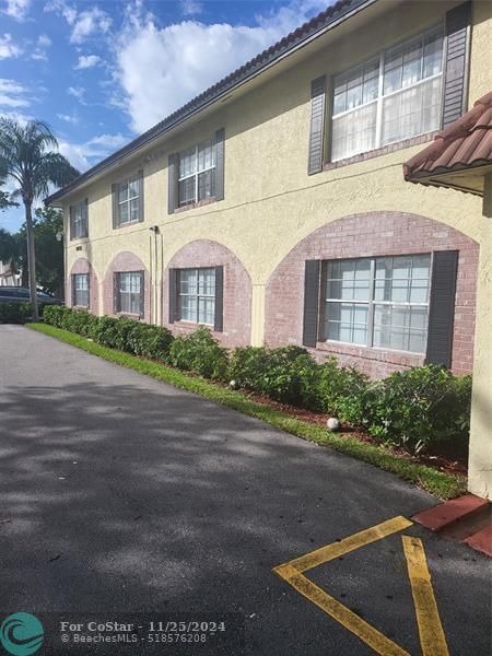 Photo - 10751 Royal Palm Blvd Condo Unit 20