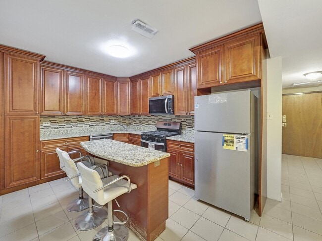 Photo - 4942 N Sheridan Rd Unidad 6