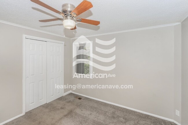 Photo - 108 Torres Dr