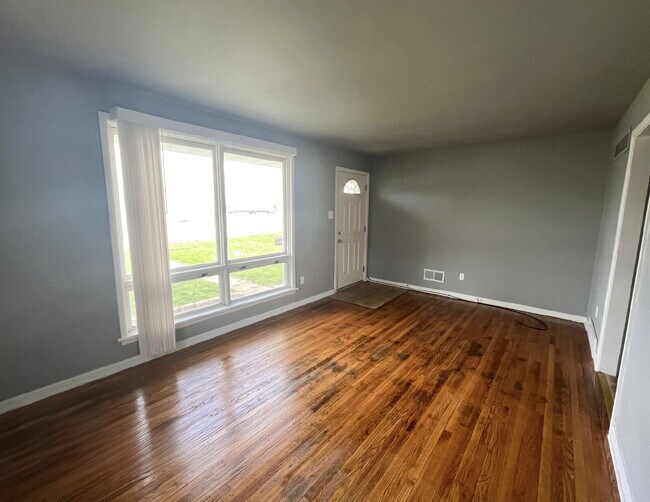 Photo - 309 Iowa Ave