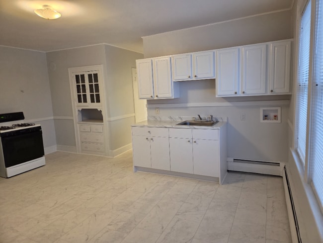 Photo - 168-170 Oak St Unidad 3S