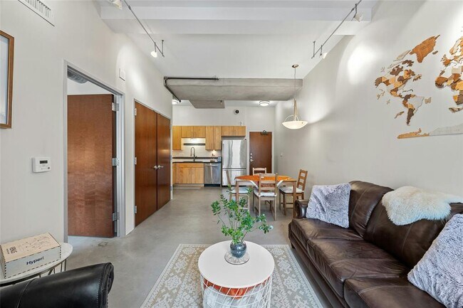 Photo - 800 Brazos St Unit 1310