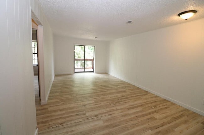 Photo - 1221 S Park Ave