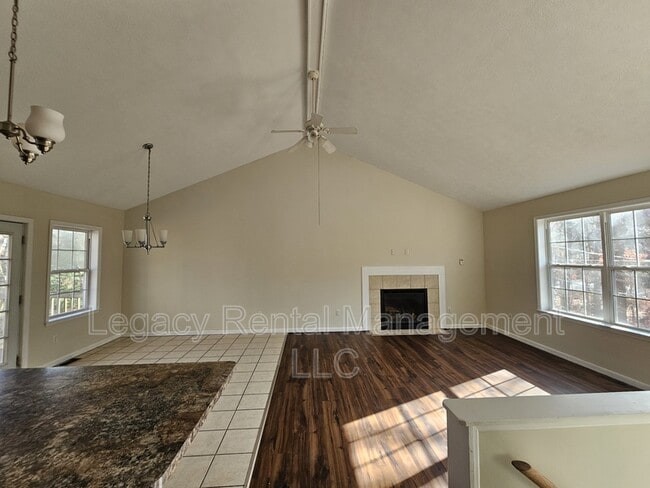 Photo - 109 Debbie Dr