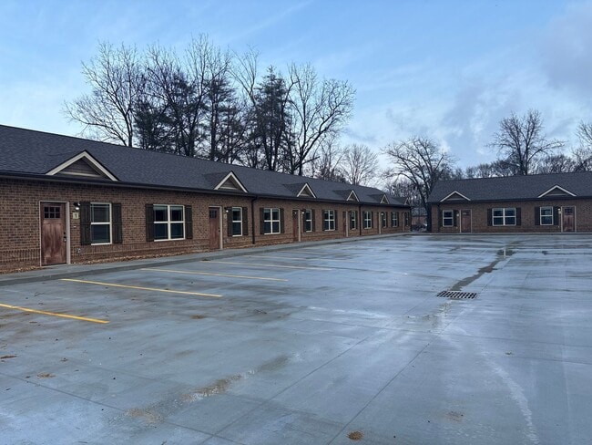 Photo - 404 Cedar Ln Unit 1