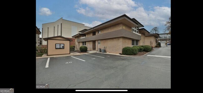 Photo - 346 Carpenter Dr NE Unit APT 16