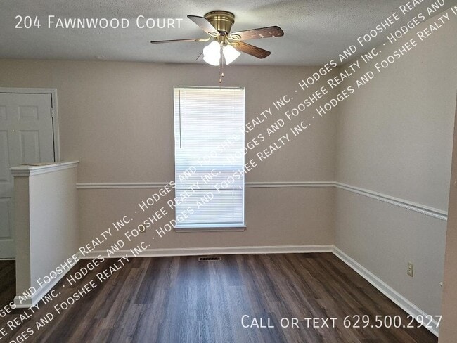 Photo - 204 Fawnwood Ct