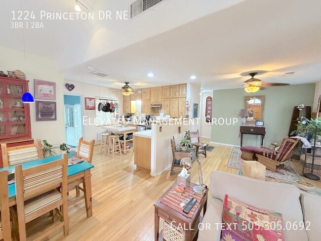 Photo - 1224 Princeton Dr NE