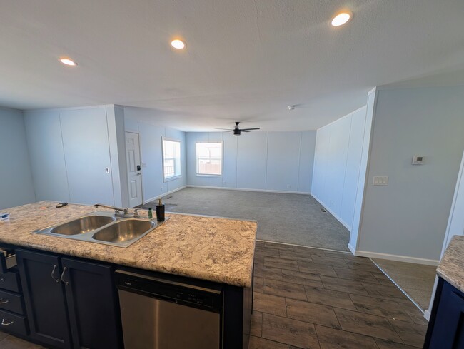 Photo - 3118 Herrick Pl