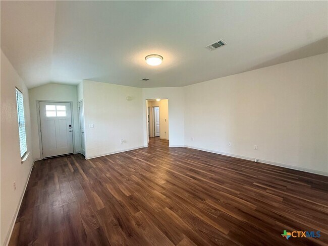 Photo - 1112 Fairhaven Gtwy