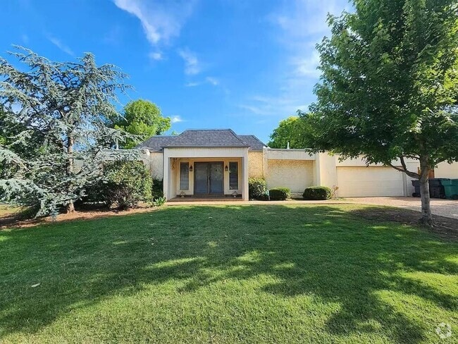 Building Photo - 1441 Glenbrook Dr Rental