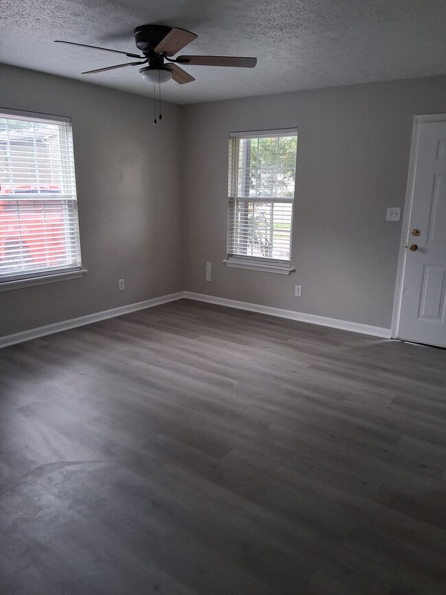 Photo - 4701 Kenrose Ln Unit 4701 Kenrose Ln - #9