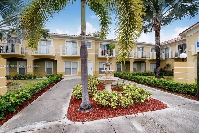 Building Photo - 9720 SW 184th St Unit 103 Rental