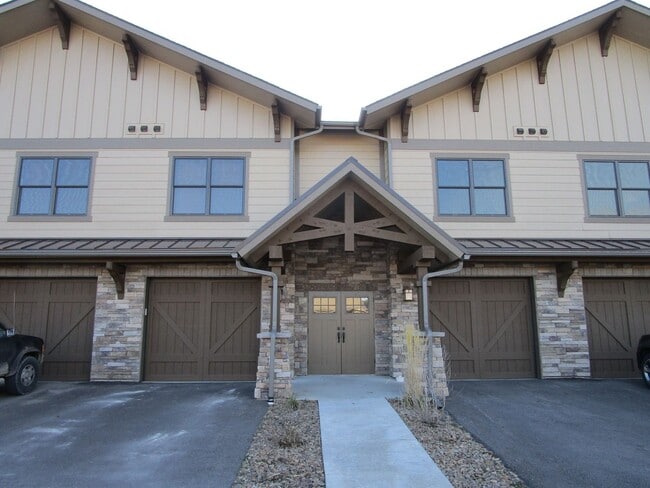 Photo - Delightful Monterra 2 Bed 2 Bath Condo wit...