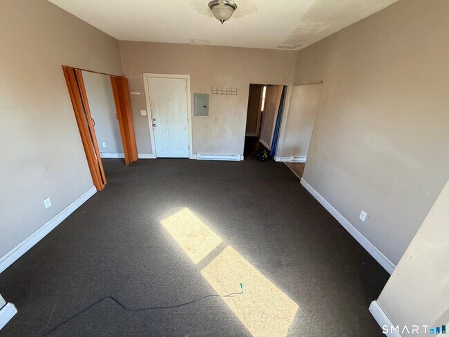 Photo - 51 Seyms St Unit 2