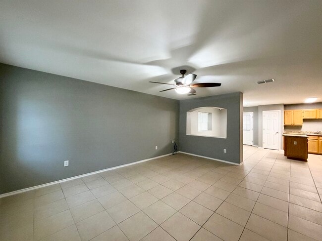 Photo - 11111 Revilla Dr