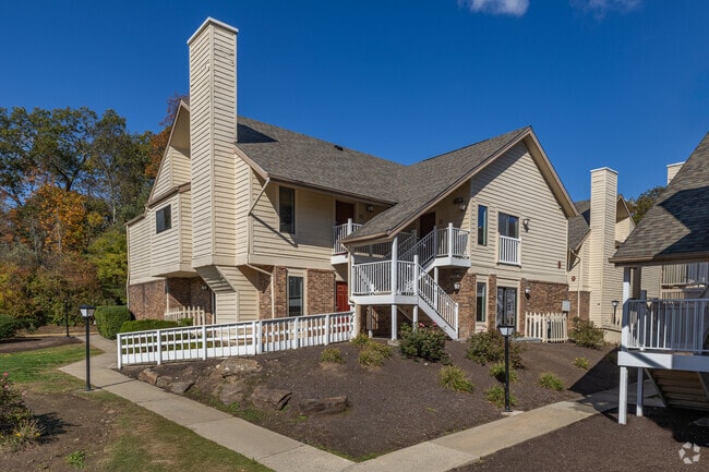 Building Photo - The Shelton Grove
