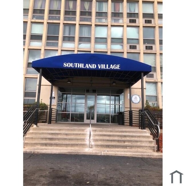 Building Photo - Southland Village Rental