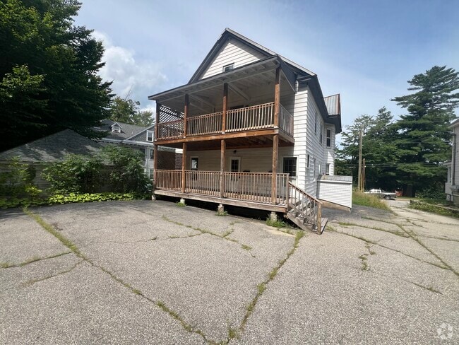 Building Photo - 325 Penobscot St Rental