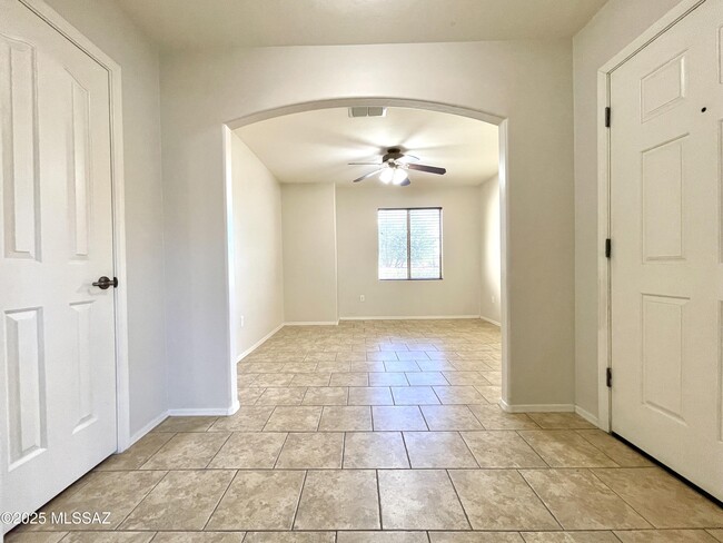 Photo - 11889 W Heyburn Dr