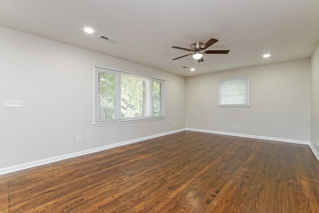 Photo - 812 Terrace View Dr