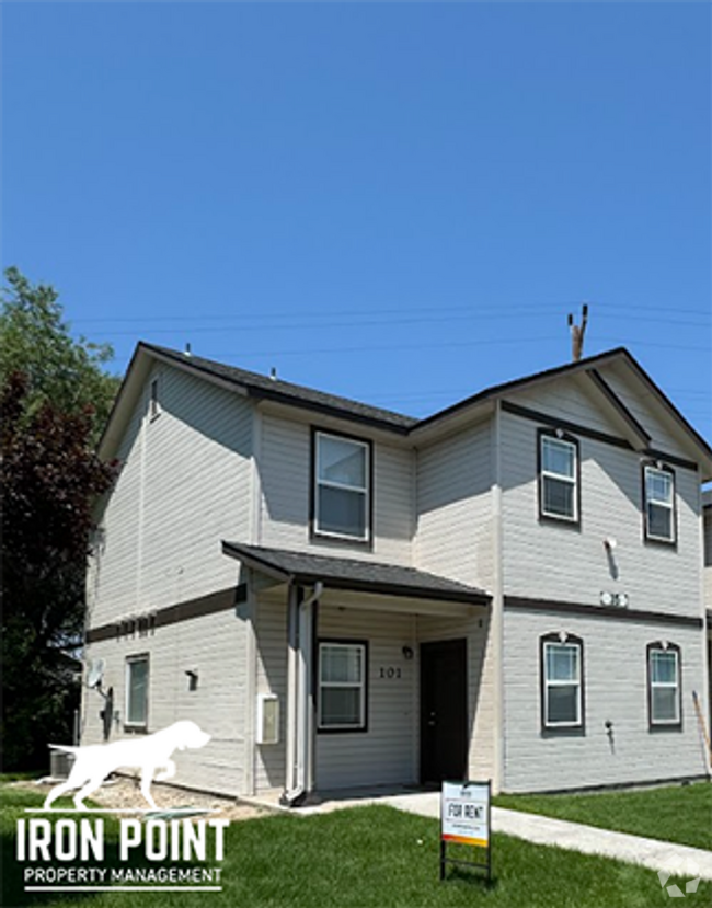 Building Photo - 35 S White Oak Ln Unit #103 Rental