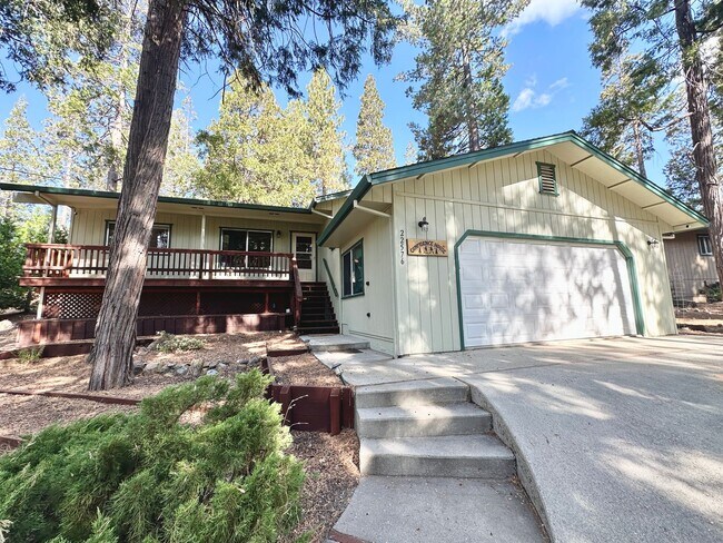 Photo - Gorgeous Confidence Home!!