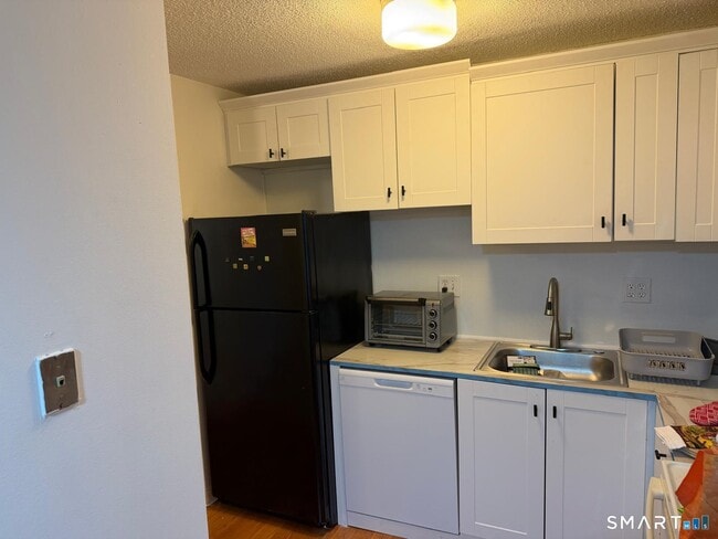 Photo - 91 4th St Unit 12