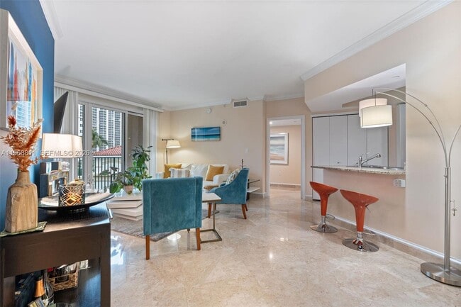 Photo - 19900 E Country Club Dr Unit 616