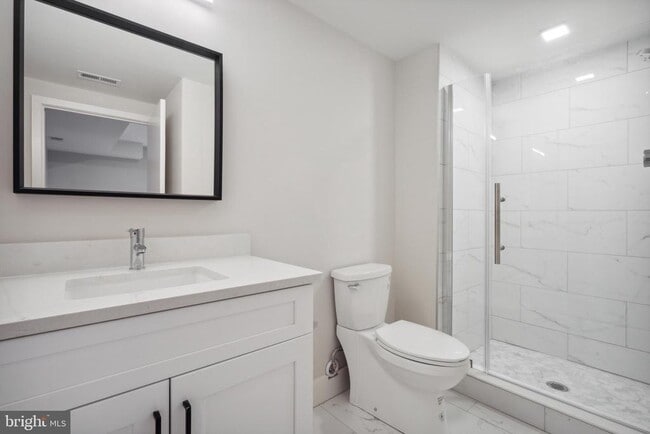 Photo - 1805 N Howard St Unit 201