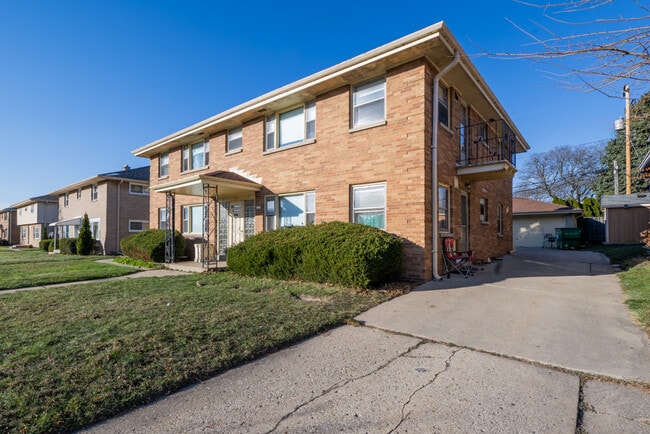 Photo - 7210 W Oklahoma Ave