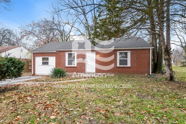 Photo - 405 Jean Ave