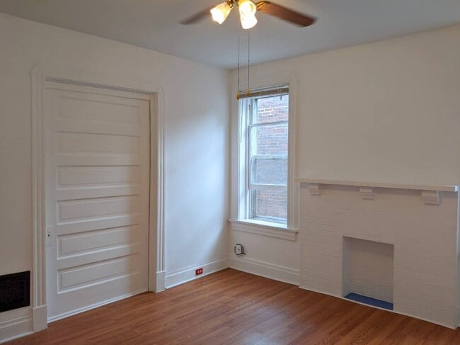 Photo - 3463 Grace Ave Unit 2