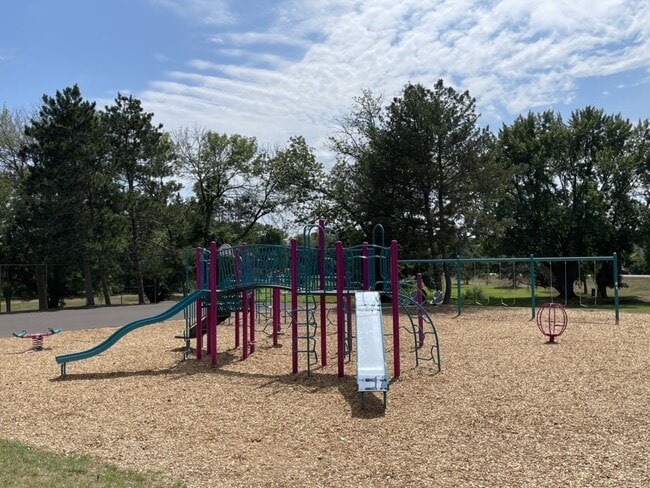 Photo - 464 Cimarron