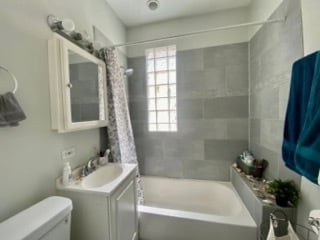 Photo - 3009 N Ashland-3 Unit 3