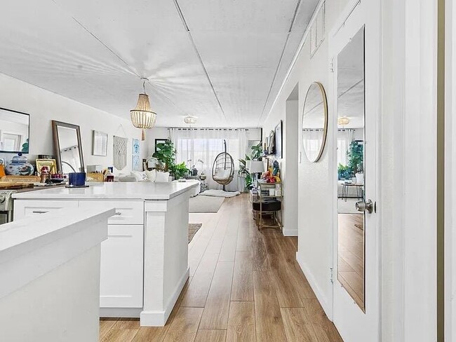 Building Photo - 4500 N Flagler Dr Unit B19 Rental