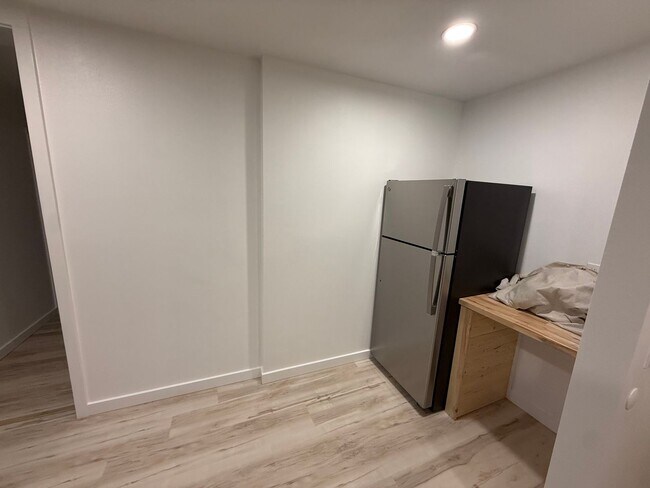 Photo - Newly Remodeled | All Utilities Included | AC + Heat | Move-In Ready Unit Apt 3