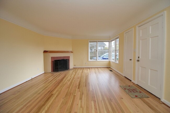 Photo - 6024 NE 17th Ave