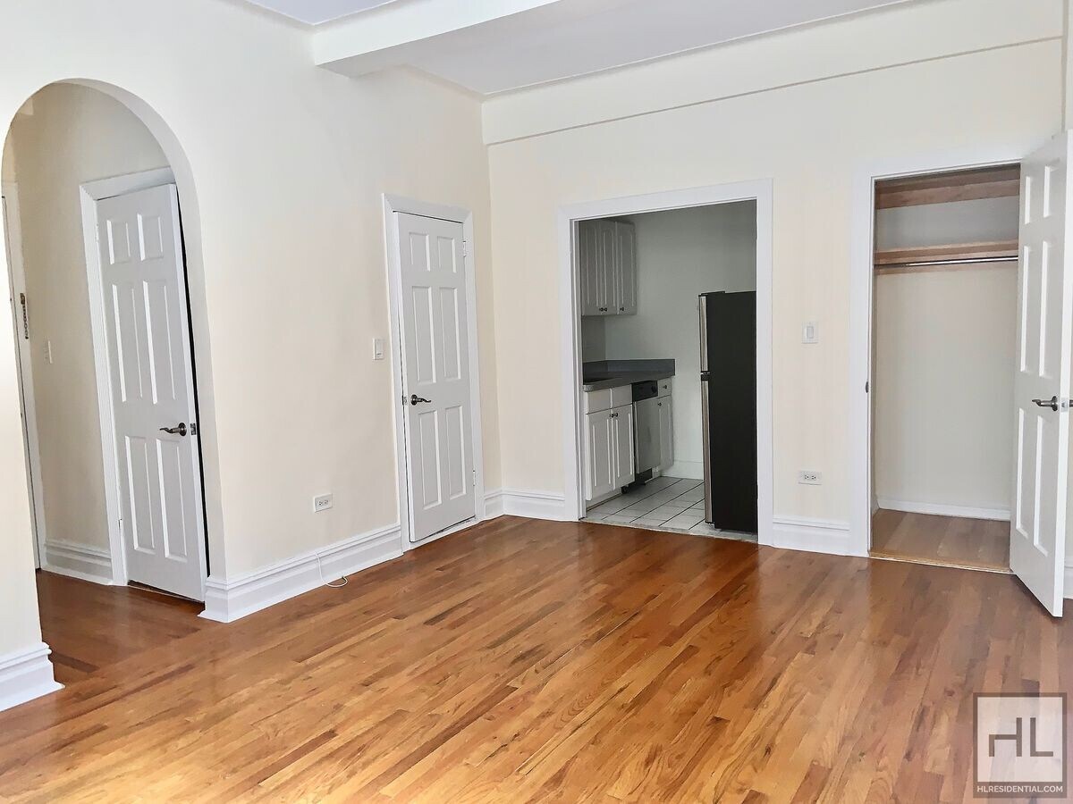 SECOND AVENUE - SECOND AVENUE Unit 3G