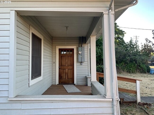 Photo - Home on 1/2 an acre!