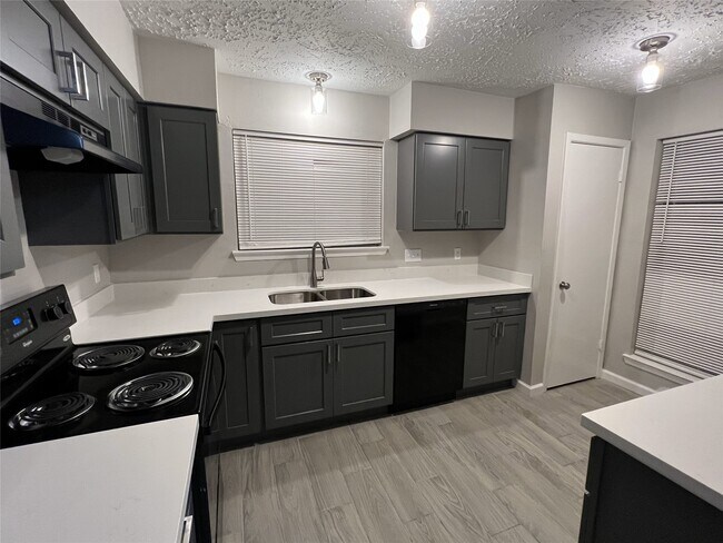 Photo - 3611 Macon Pl Ct