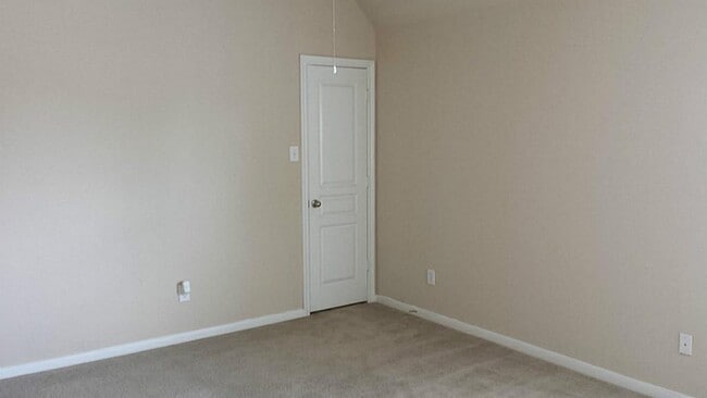 Building Photo - 4602 Countrymeadows Dr