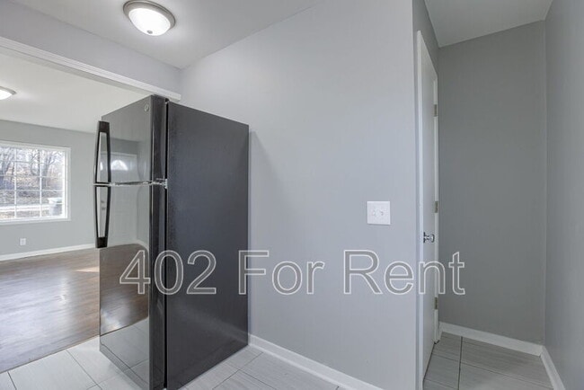 Photo - 3806 Binney St