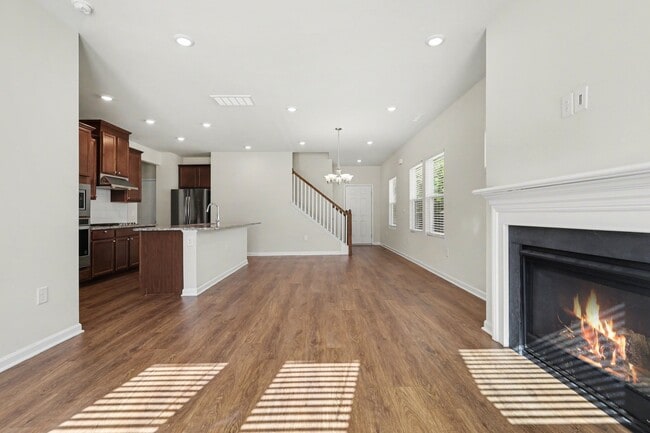 Photo - 653 Rawls Dr